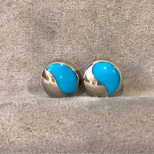 Silver and blue yin and yang earrings